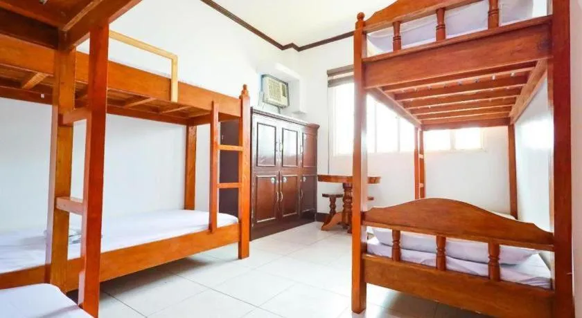 Bed in Mayon Backpackers Hostel