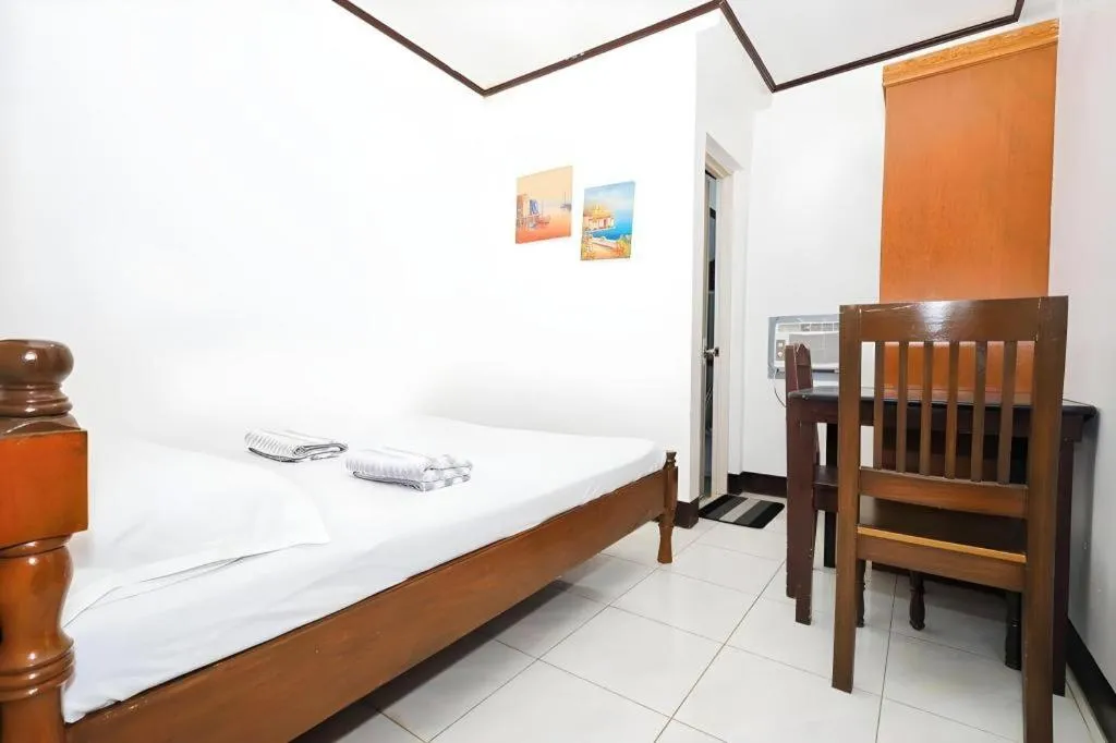 Bed in Mayon Backpackers Hostel