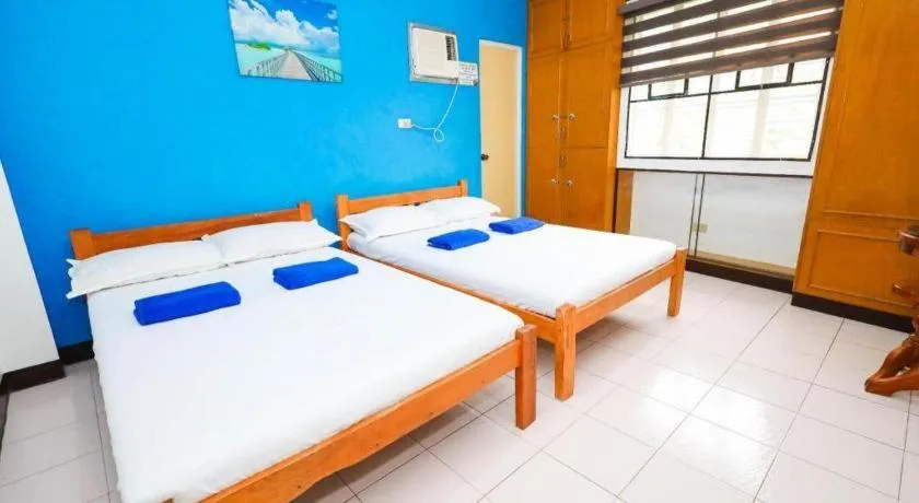 Bed in Mayon Backpackers Hostel