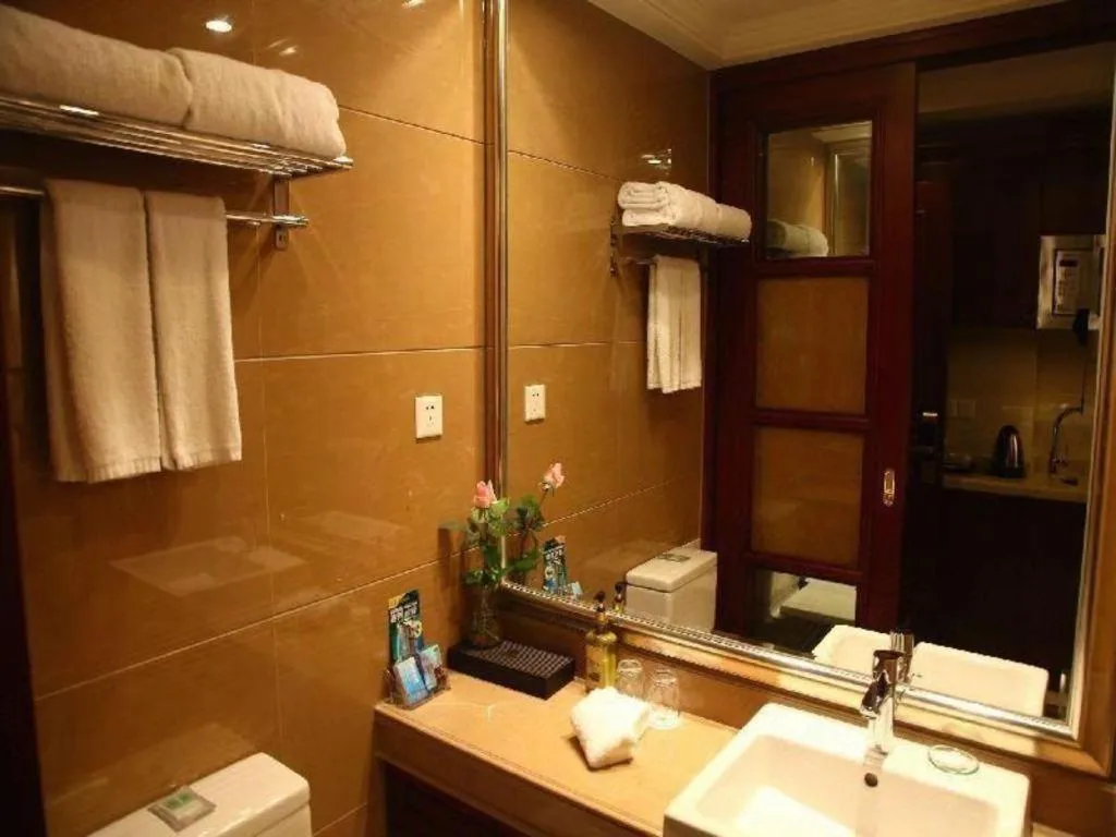 Hangzhou Lingtao Pavilion Hotel