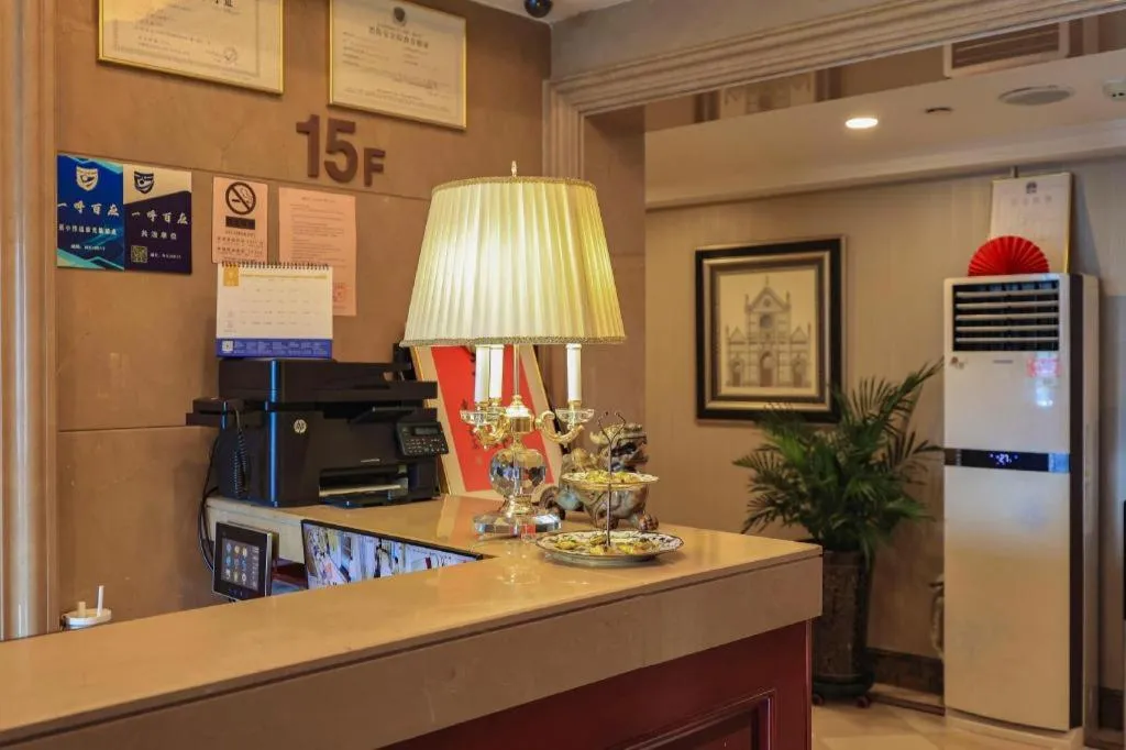 Hangzhou Lingtao Pavilion Hotel