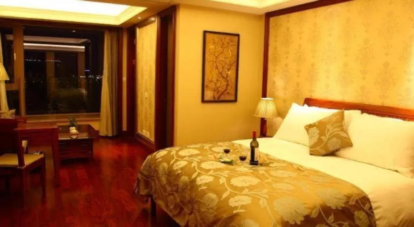 Bed in Hangzhou Lingtao Pavilion Hotel