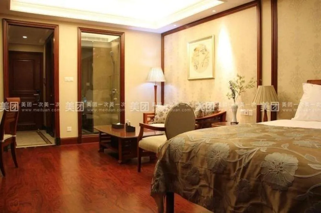 Bed in Hangzhou Lingtao Pavilion Hotel