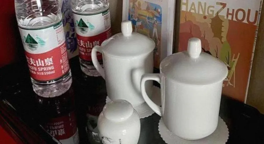 Hangzhou Lingtao Pavilion Hotel