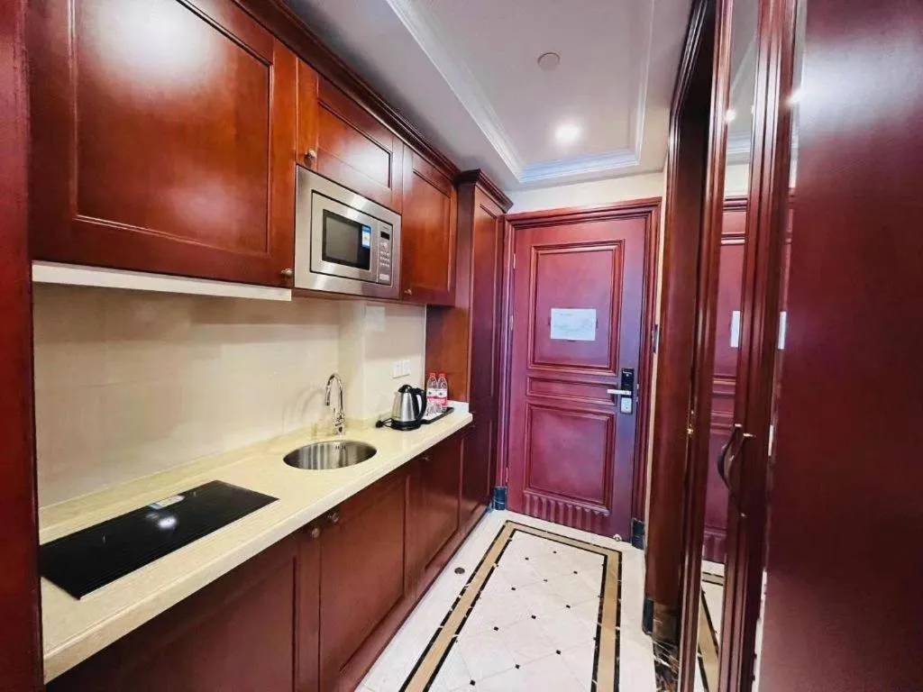 Hangzhou Lingtao Pavilion Hotel