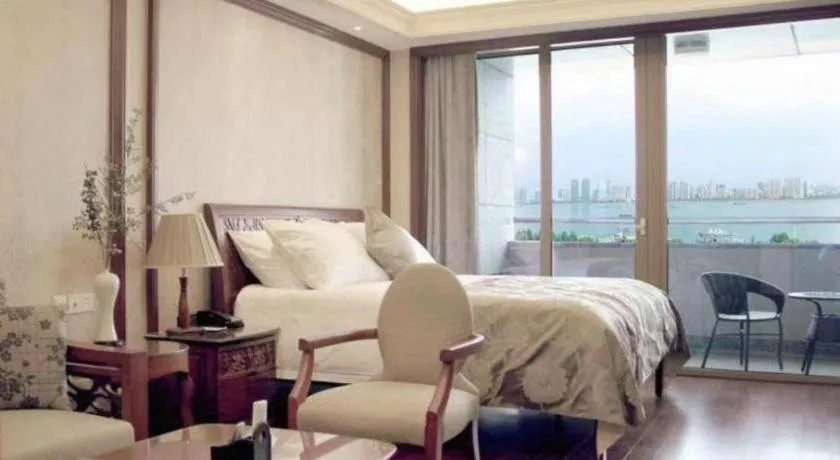 Bed in Hangzhou Lingtao Pavilion Hotel