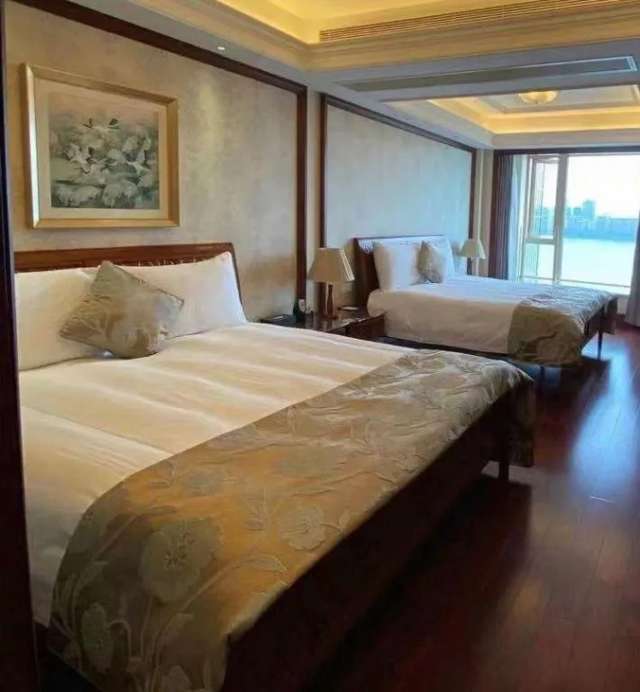 Bed in Hangzhou Lingtao Pavilion Hotel