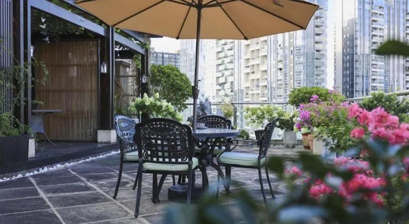 Hangzhou Lingtao Pavilion Hotel