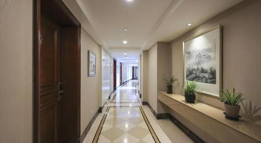 Hangzhou Lingtao Pavilion Hotel