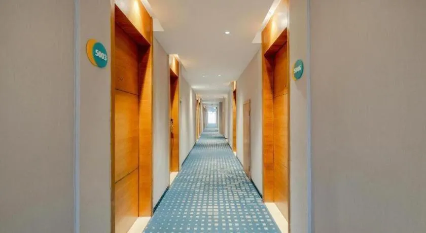 City Comfort Inn Dongxing National Trade Port