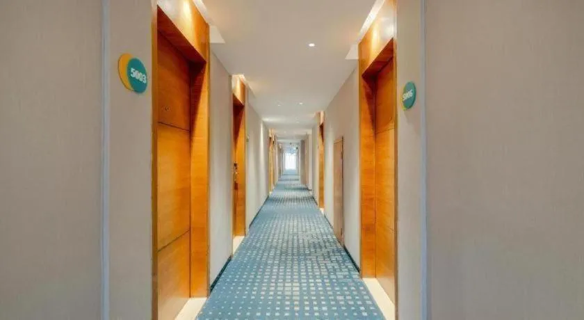 City Comfort Inn Dongxing National Trade Port