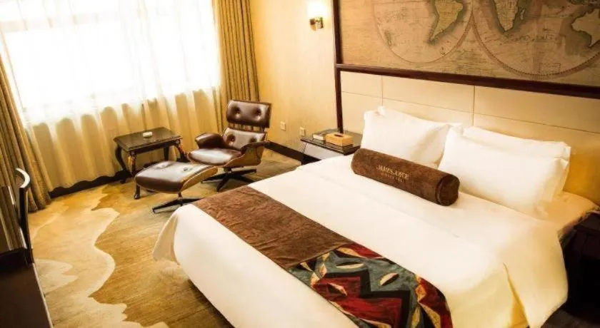 Bed in James Joyce Coffetel Qinhuangdao Taiyangcheng Wenhua Road