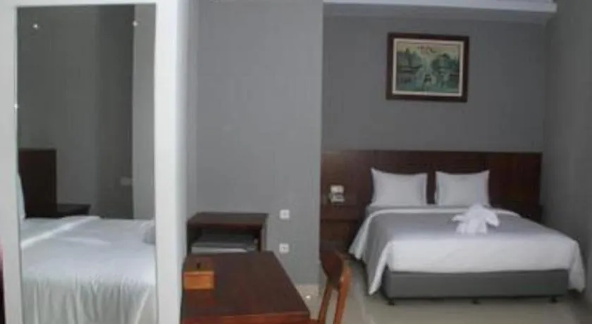 Bed in HOTEL GRAND KUTILANG SYARIAH