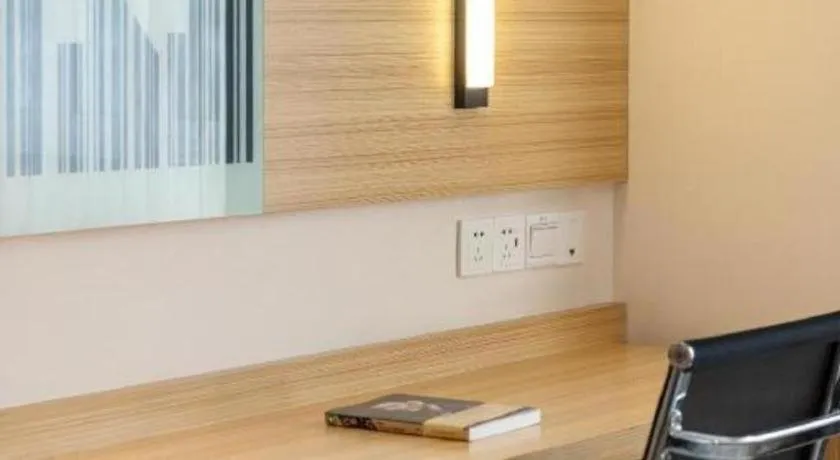 City Comfort Inn Yulin Wenhua Square Wanda Plaza