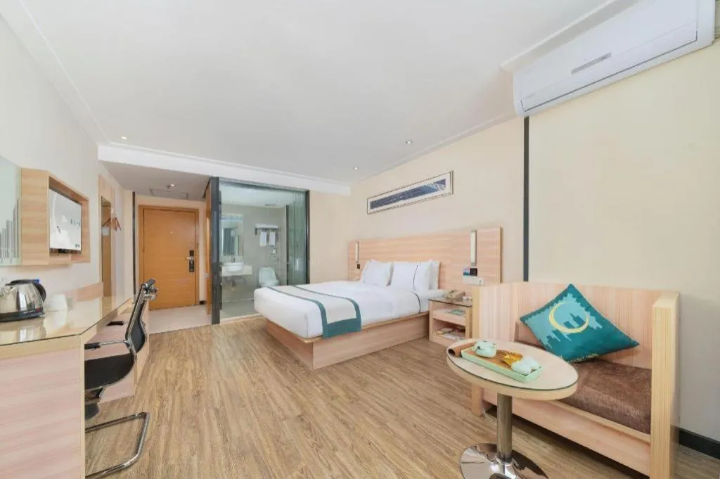 Bed in City Comfort Inn Yulin Wenhua Square Wanda Plaza