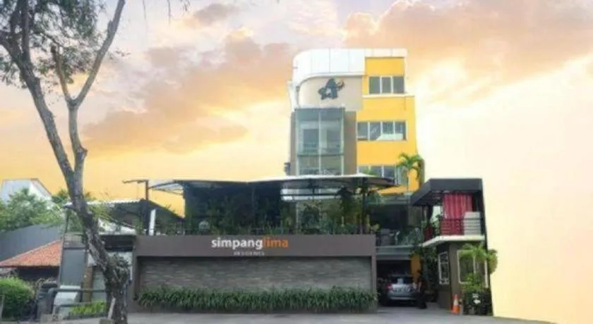 ZUZU Simpang Lima