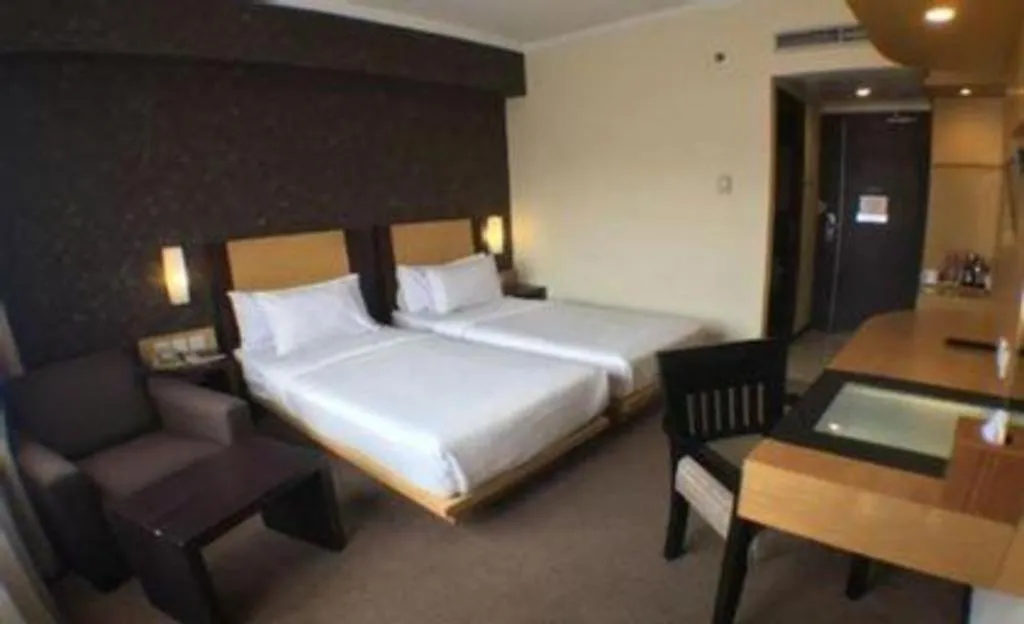 Bed in ZUZU Simpang Lima