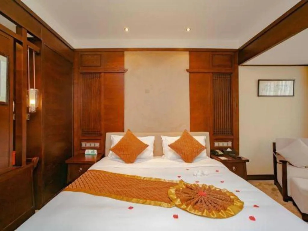 Bed in Yitel Collection Chengdu Kuanzhai Alley Chutian Junlin