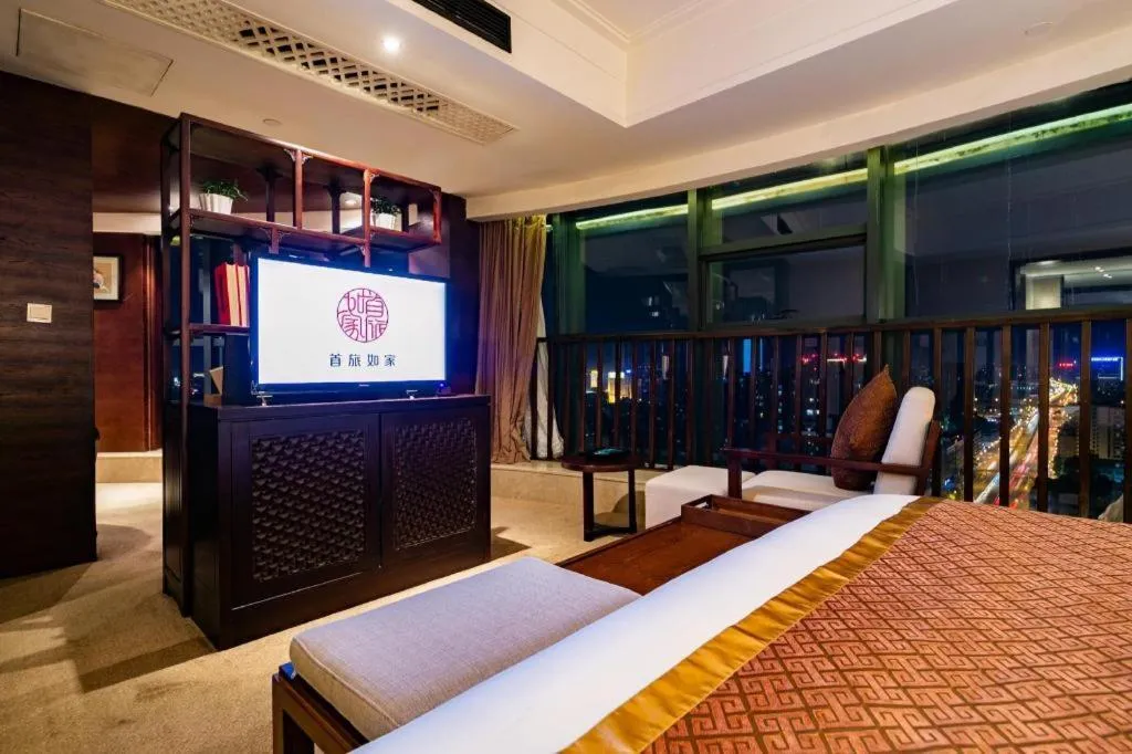 Yitel Collection Chengdu Kuanzhai Alley Chutian Junlin