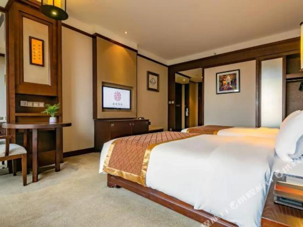 Bed in Yitel Collection Chengdu Kuanzhai Alley Chutian Junlin