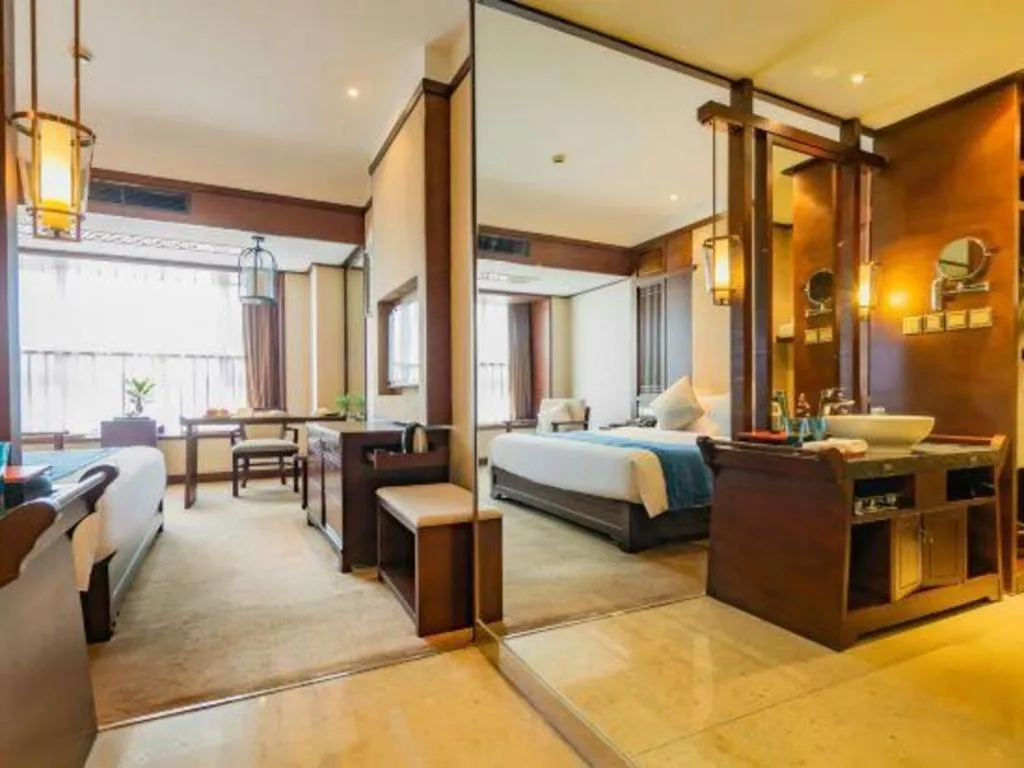 Bed in Yitel Collection Chengdu Kuanzhai Alley Chutian Junlin