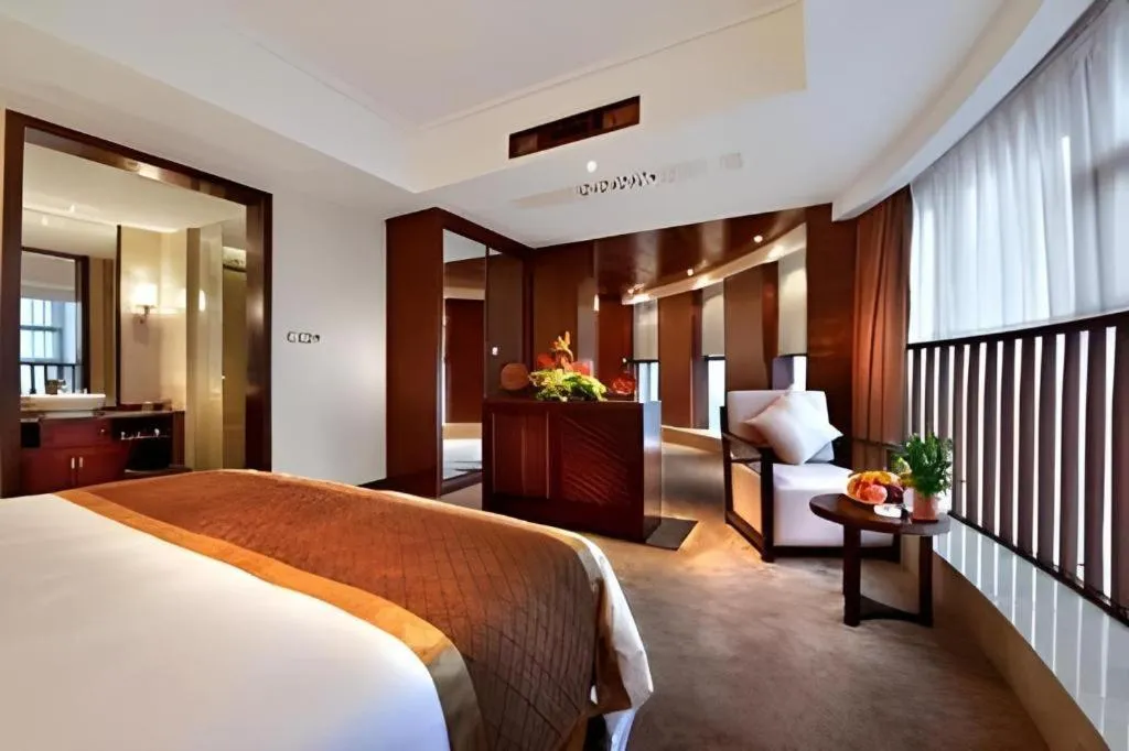 Bed in Yitel Collection Chengdu Kuanzhai Alley Chutian Junlin