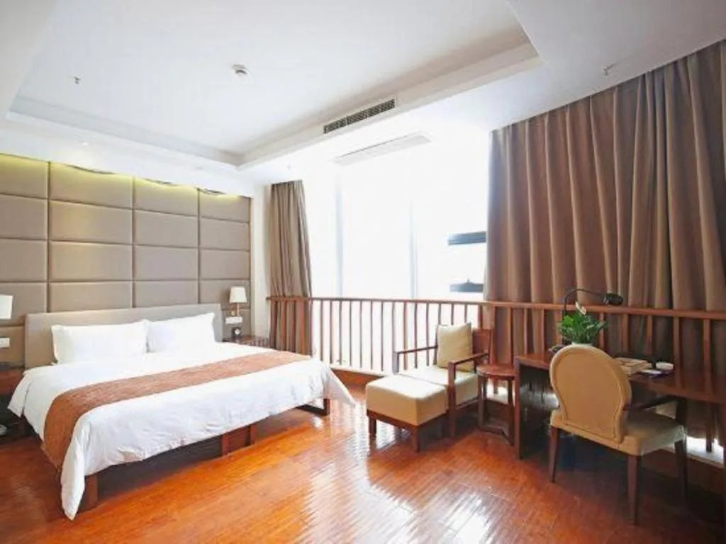 Bed in Yitel Collection Chengdu Kuanzhai Alley Chutian Junlin