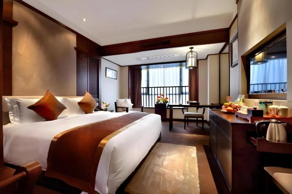 Bed in Yitel Collection Chengdu Kuanzhai Alley Chutian Junlin