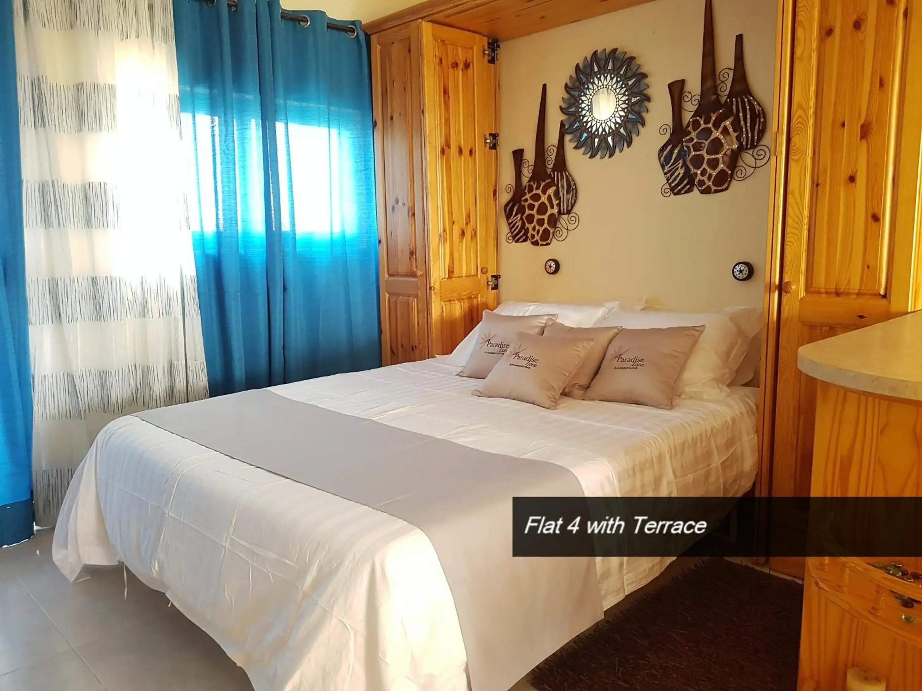 Penthouse Apartment in SEAFRONT I Pretty Bay Apartments Penthouse Apartment in SEAFRONT I Pretty Bay Apartments