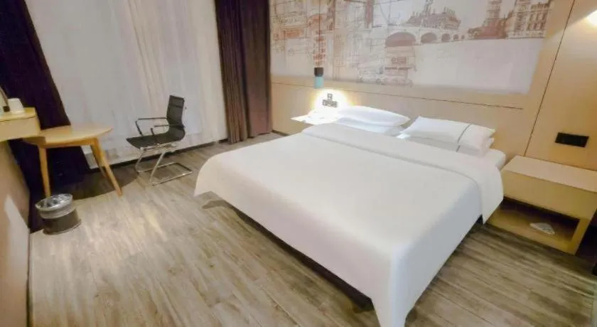 Bed in City Comfort Inn Wuhan Baibuting