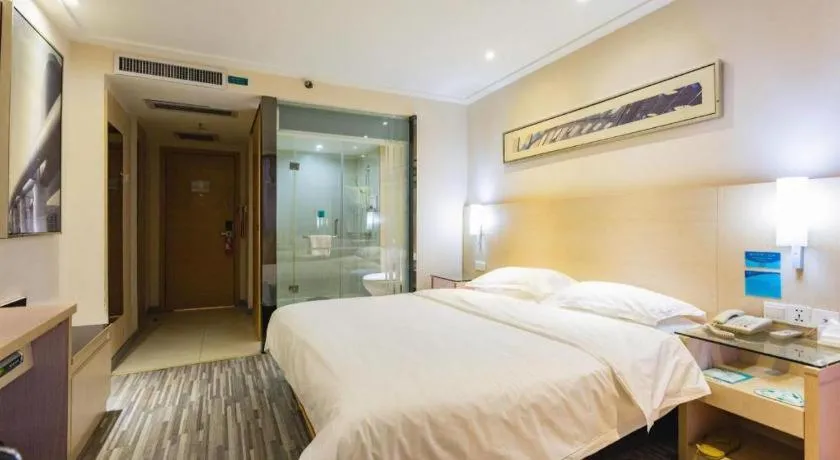 Bed in City Comfort Inn Wuhan Baibuting