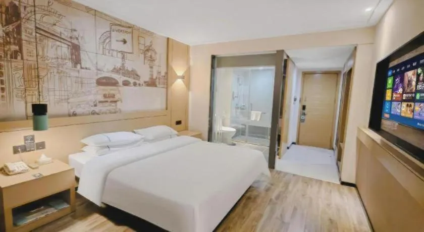 Bed in City Comfort Inn Wuhan Baibuting