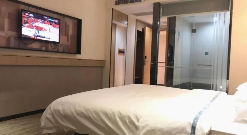 Bed in City Comfort Inn Wuhan Baibuting