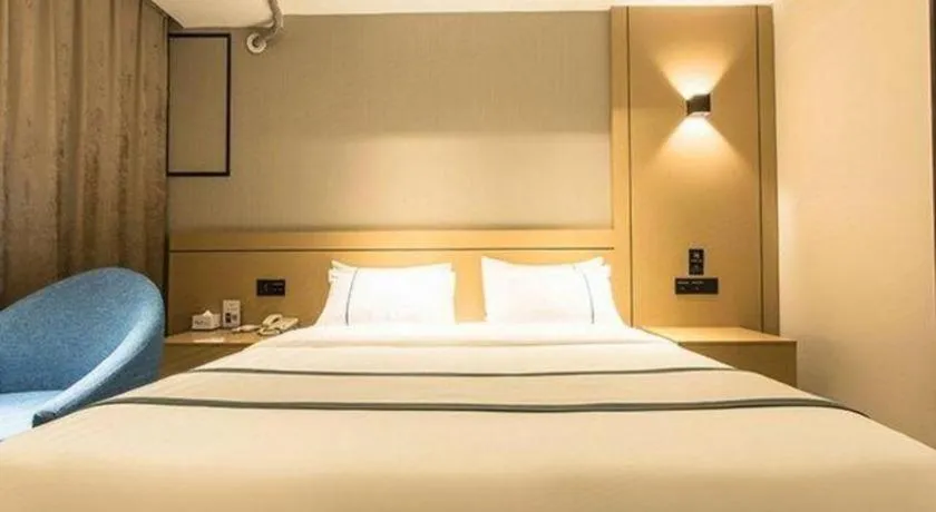Bed in City Comfort Inn Nanning Anji Wanda Plaza