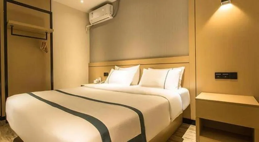 Bed in City Comfort Inn Nanning Anji Wanda Plaza