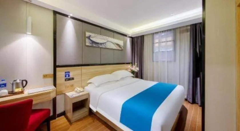 Bed in Wenxing Hotel Guangzhou Gangding Metro Station Branch