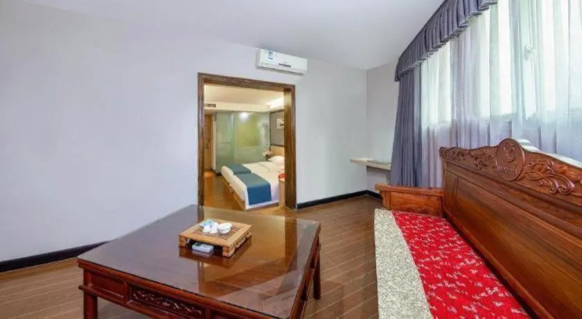 Bed in Wenxing Hotel Guangzhou Gangding Metro Station Branch