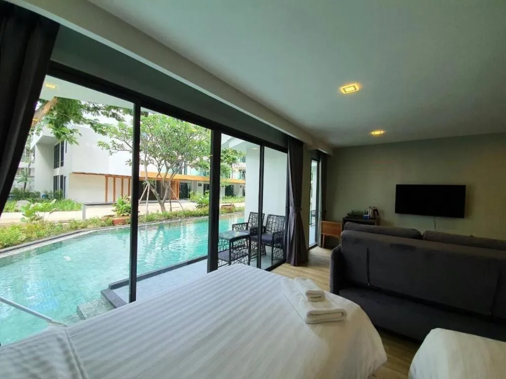 Eco Cozy Beachfront Resort Chaam