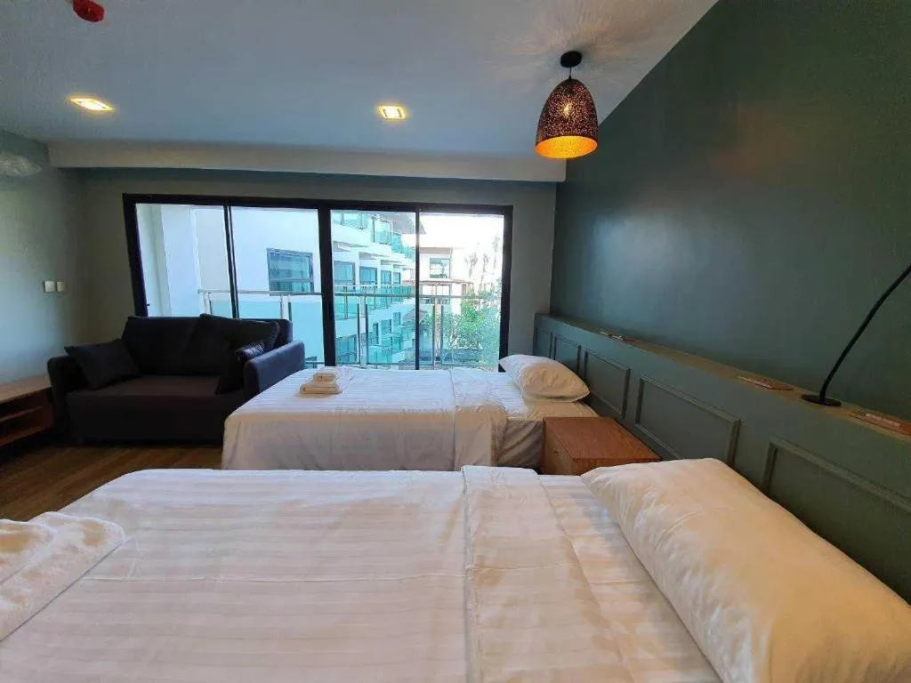 Bed in Eco Cozy Beachfront Resort Chaam