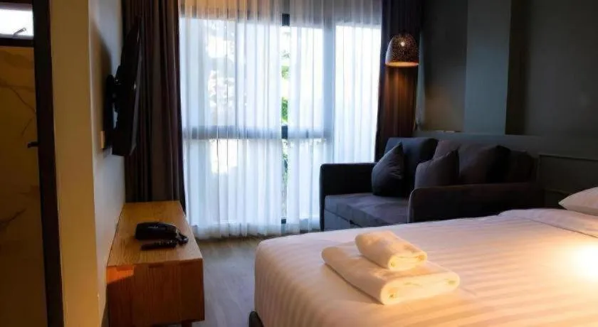 Bed in Eco Cozy Beachfront Resort Chaam