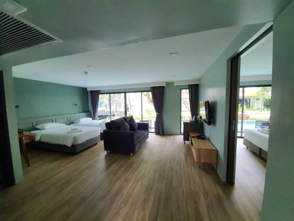 Bed in Eco Cozy Beachfront Resort Chaam