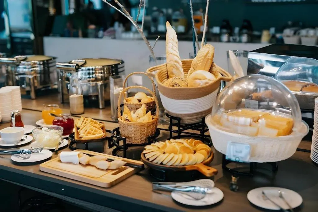 Eco Cozy Beachfront Resort Chaam