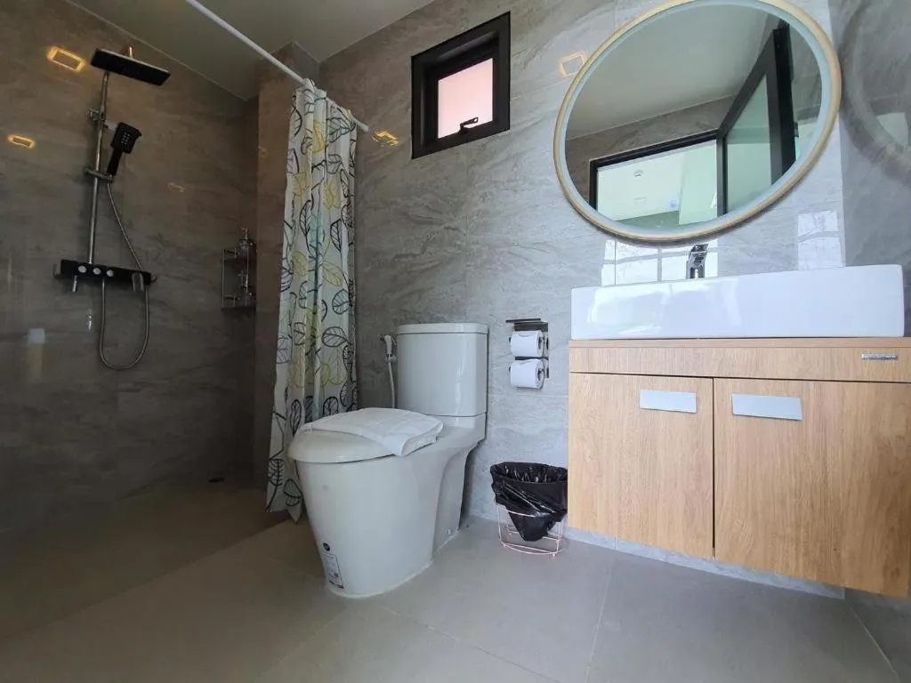 Eco Cozy Beachfront Resort Chaam