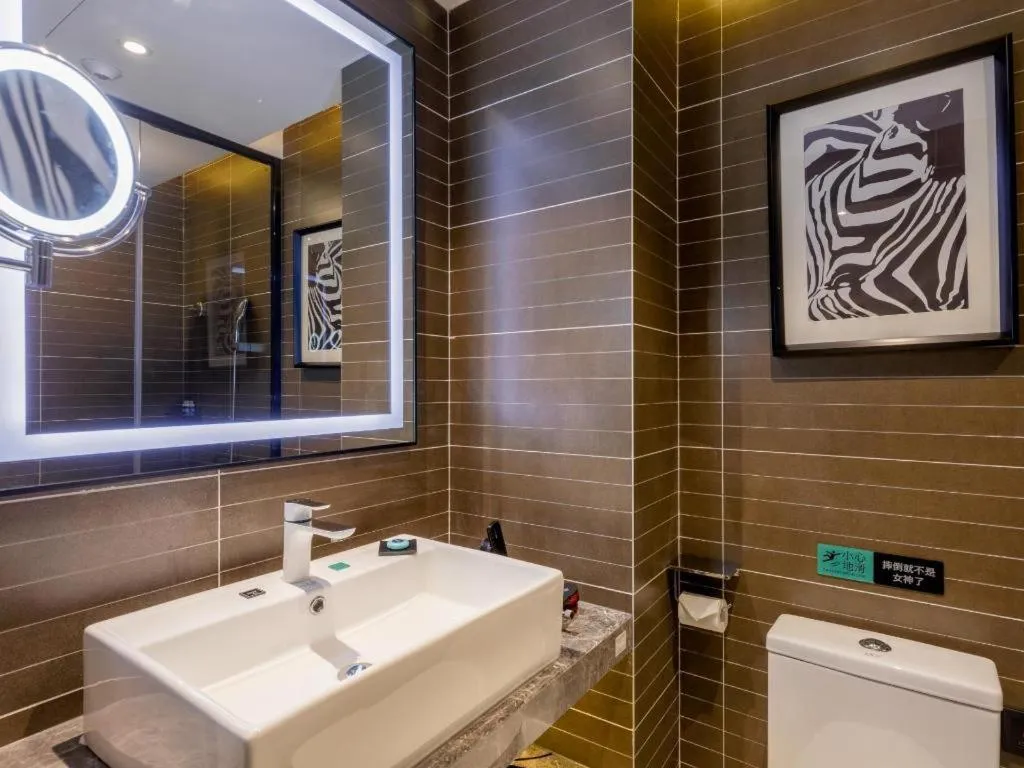 Xana Hotelle·Xiamen Railway Station