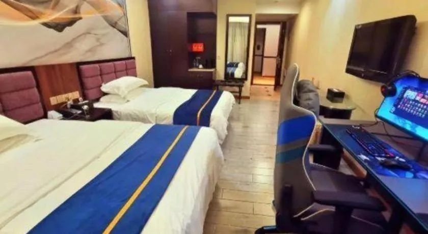 Bed in Oriental Hotel