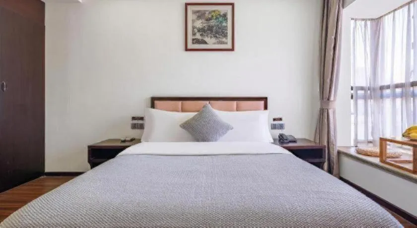 Bed in Oriental Hotel