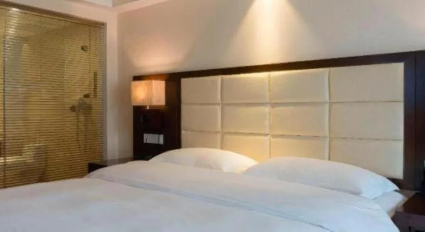 Bed in Oriental Hotel