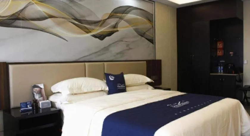 Bed in Oriental Hotel