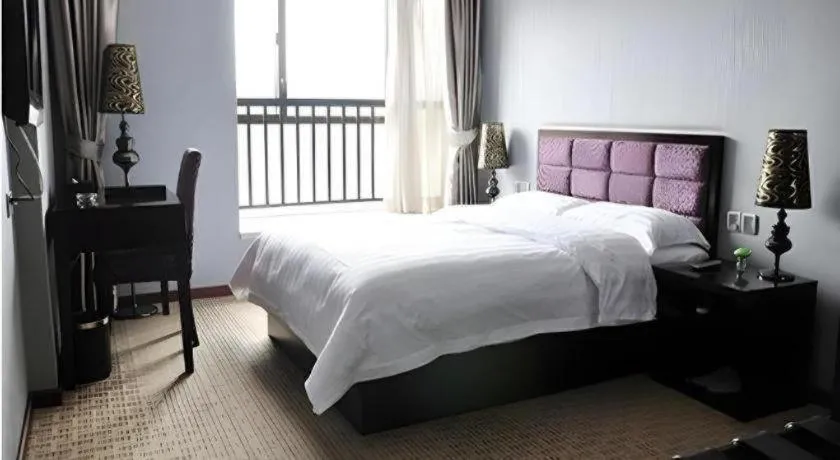 Bed in Oriental Hotel