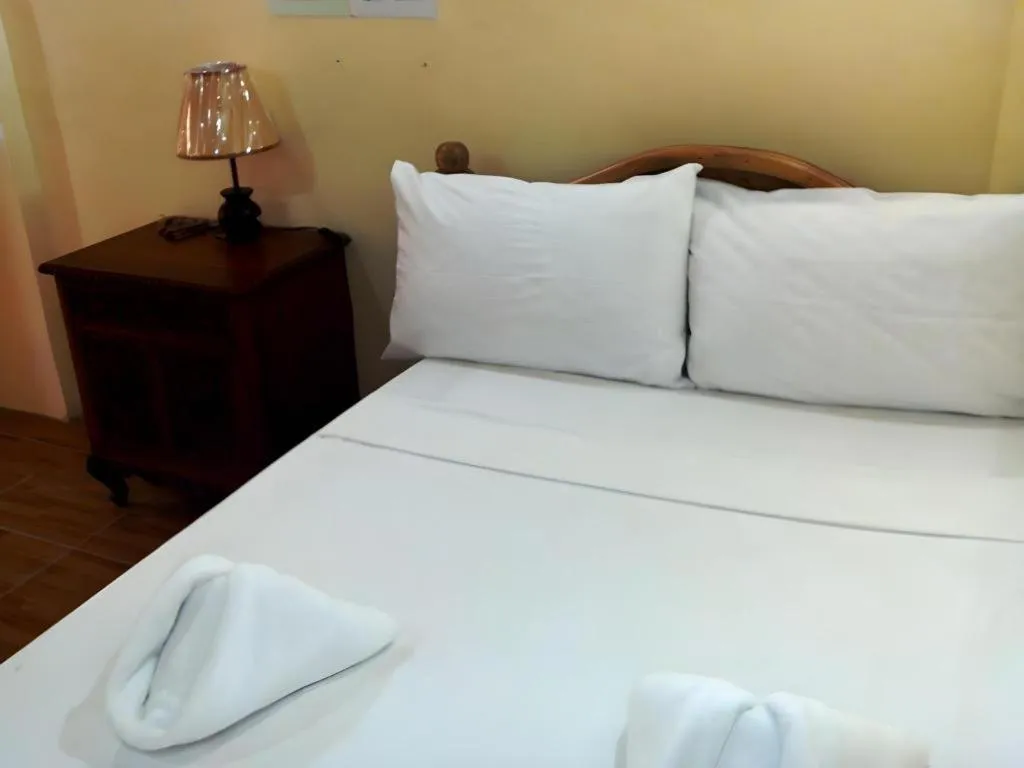 Bed in Anda de Boracay in Bohol Hotel